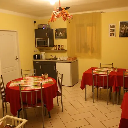 Hotel Na Vodach 3*