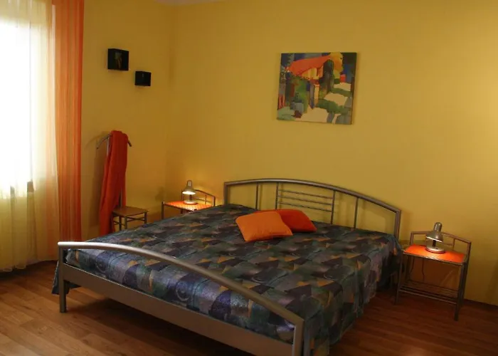 Hotel Na Vodach 3*