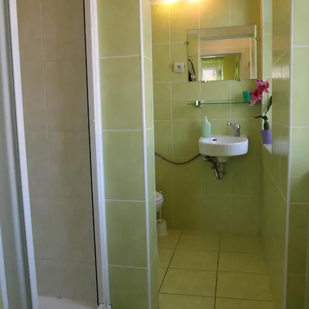 Na Vodách Hotel 3*